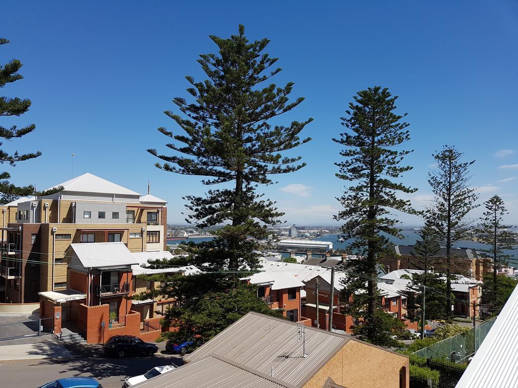 Newcastle Short Stay Accommodation - Vista Apartment ภายนอก รูปภาพ